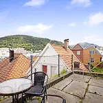 Heart Of Great View From Patio Renovated * 卑爾根